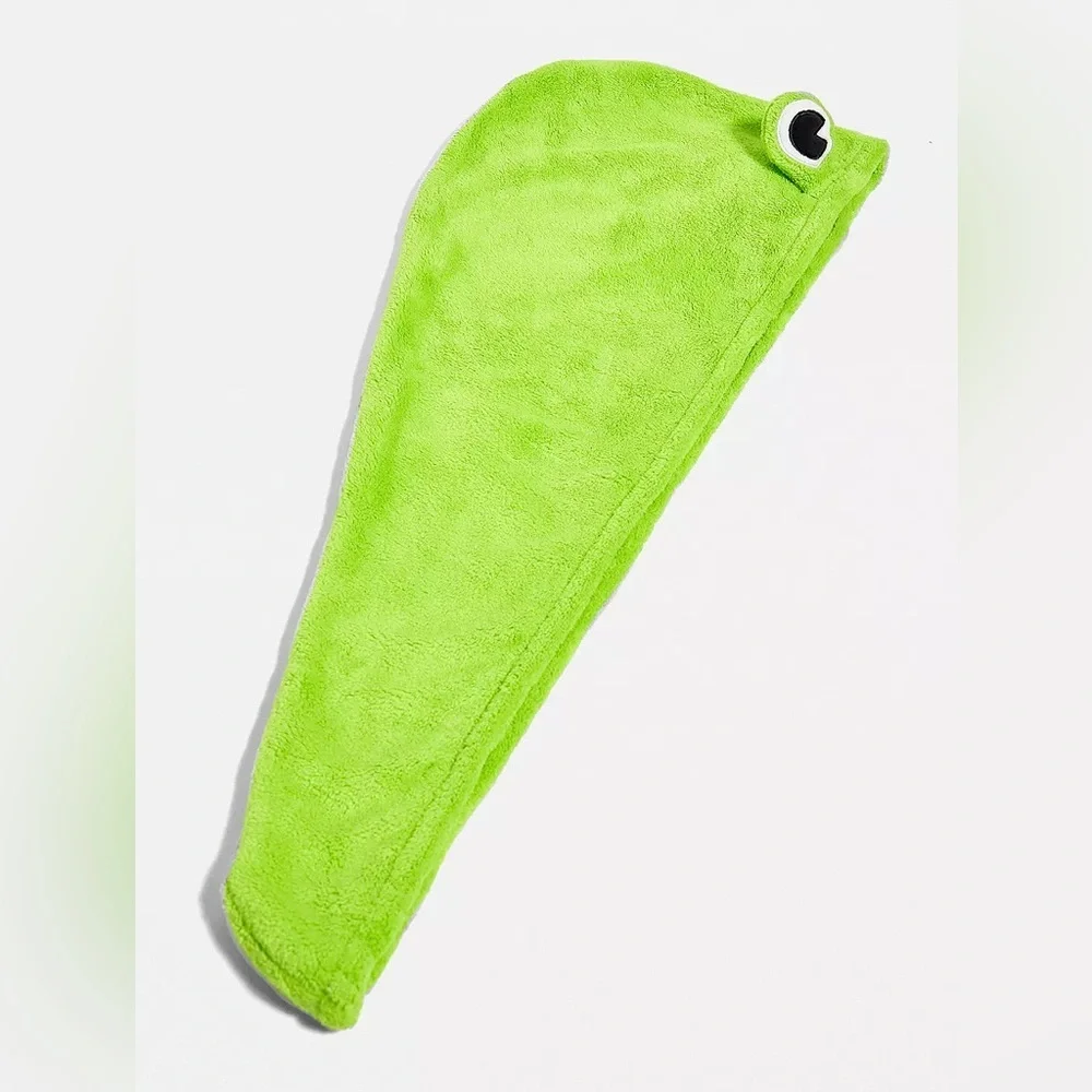 NWT Urban Outfitters Frog Hair Towel